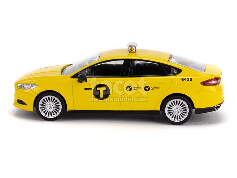 91244 Ford Fusion NYC Taxi 2013