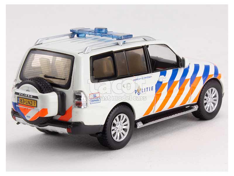 94068 Mitsubishi Pajero Police 2013