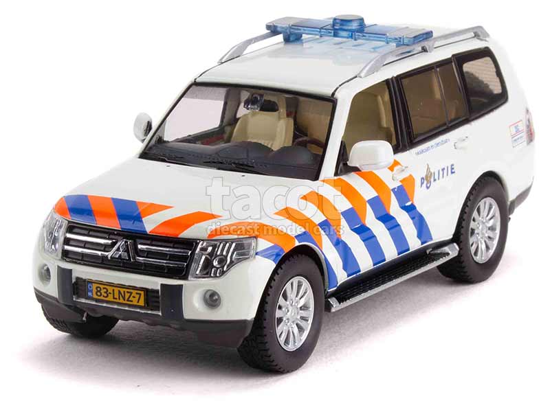 94068 Mitsubishi Pajero Police 2013