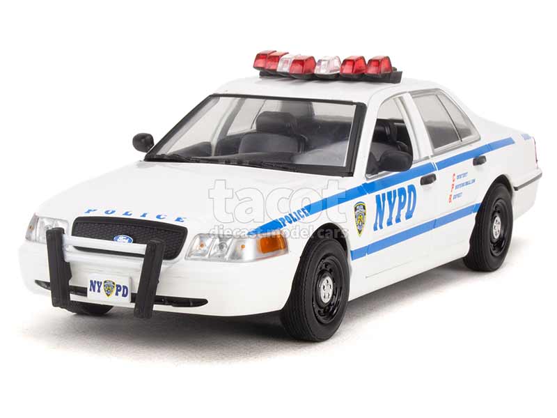 Масштабная модель автомобиля ford crown victoria police в масштабе 1 24