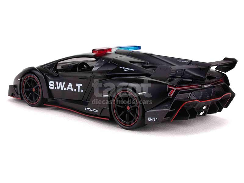 94245 Lamborghini Veneno Police 2013