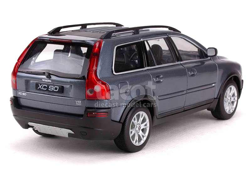 Volvo xc90 1 18