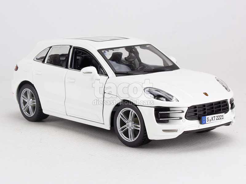 95406 Porsche Macan Turbo 2015