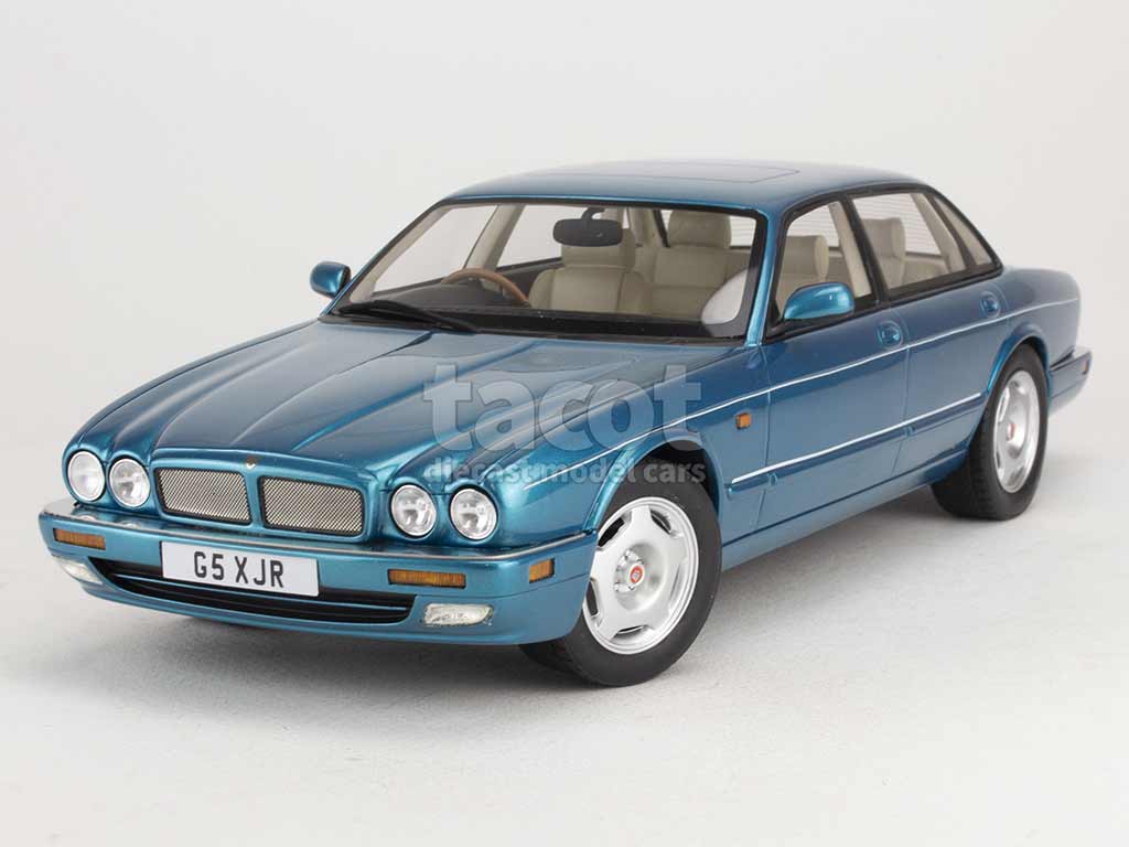 98974 Jaguar XJR/ X300 1995