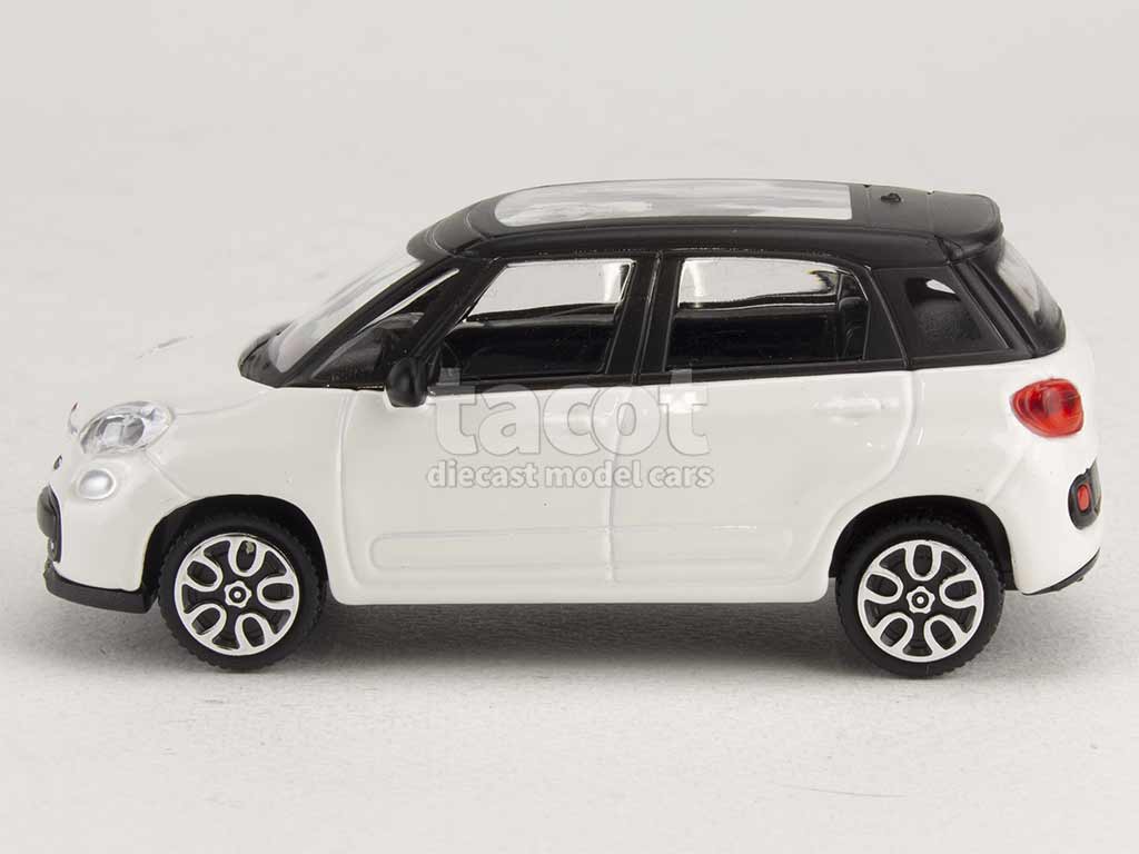 99064 Fiat 500L 2013