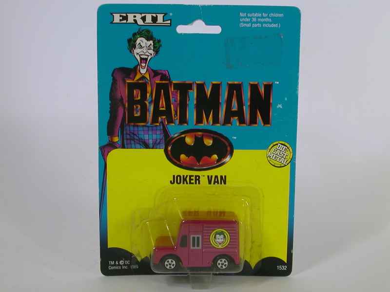 Coll 1299 Batmobile Joker van