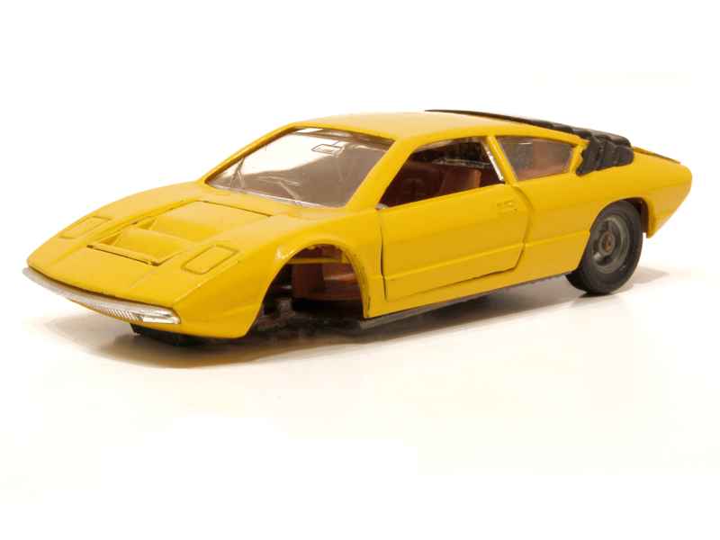 Lamborghini urraco 1 43