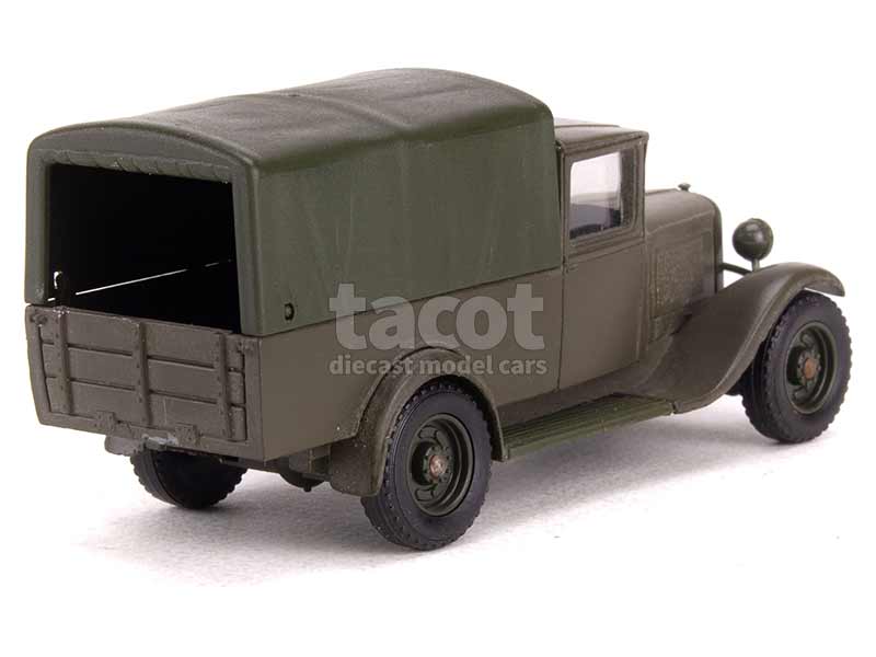 Le Citroën C4 F transport bâché militaire de 1940 en miniature Solido au  1/45e miniatures-toys