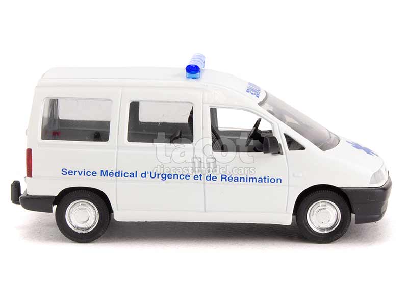 Coll 16047 Citroën Jumpy Vitrée Ambulance